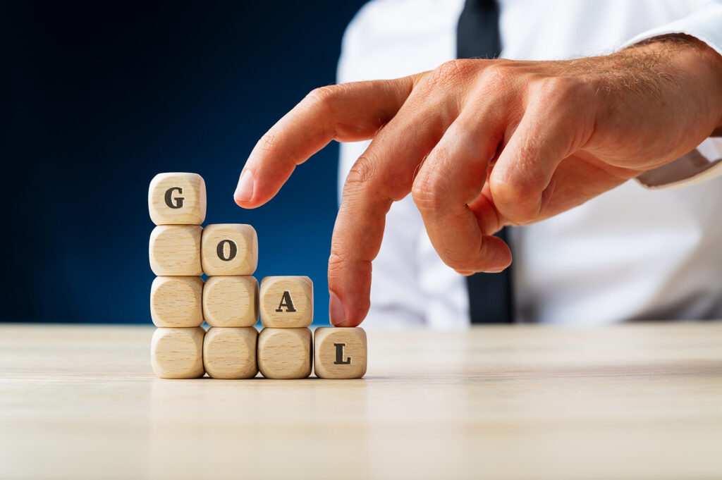 Step-by-Step Guide: How to Outsource Software Development in 2023