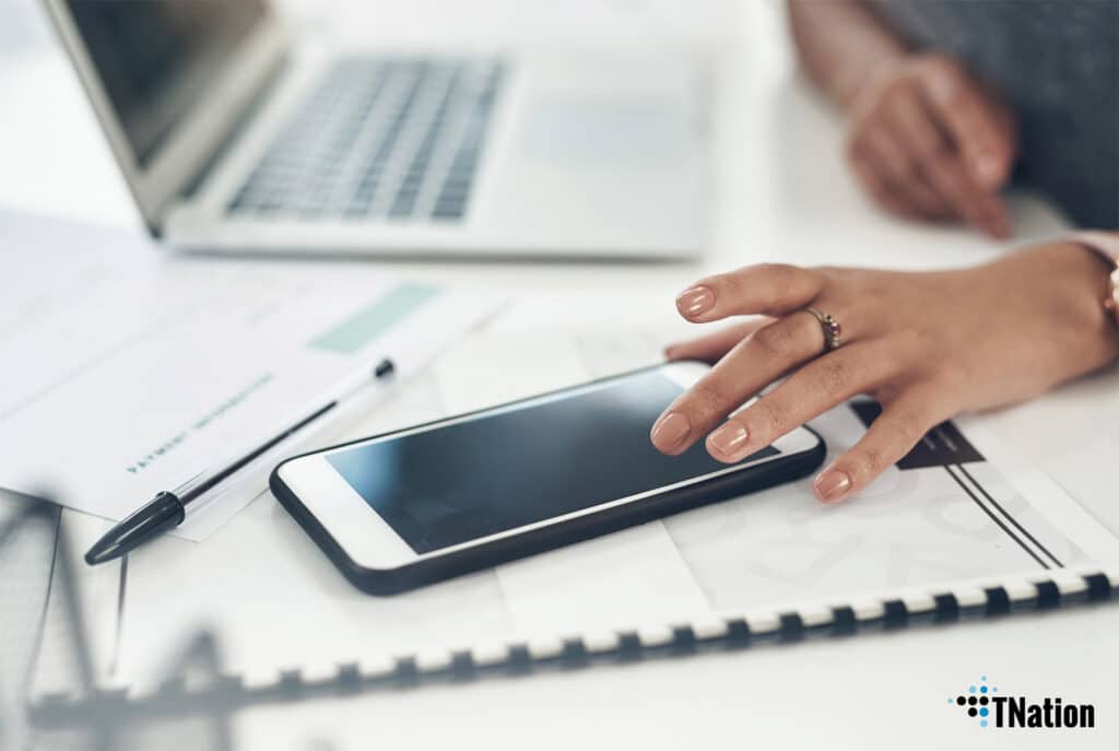 App Builder vs. Custom Development Software for Your Next Project