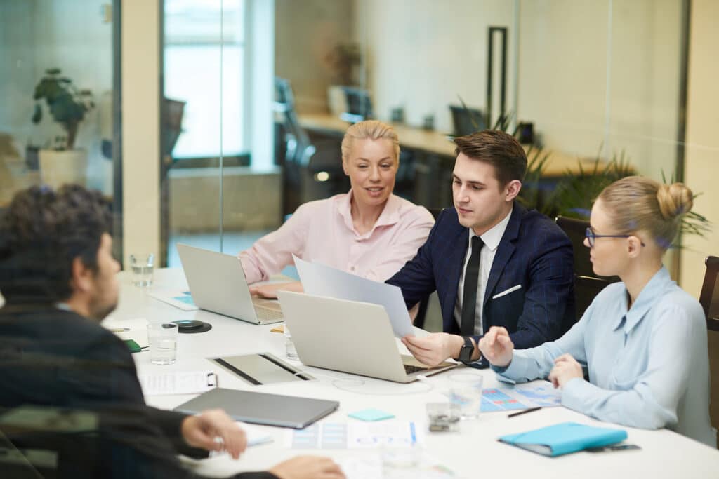 Choosing the Right Type of Software Development Service for Your Business